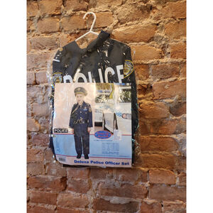 New! Kids Deluxe Police Costume Set M 8/10